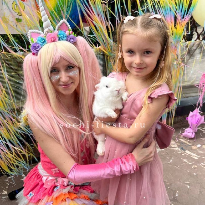 Шоу с кроликом в Костроме