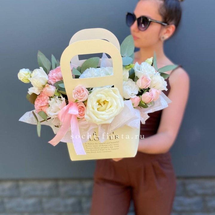 Цветочная сумочка "Рафаэль" в Костроме