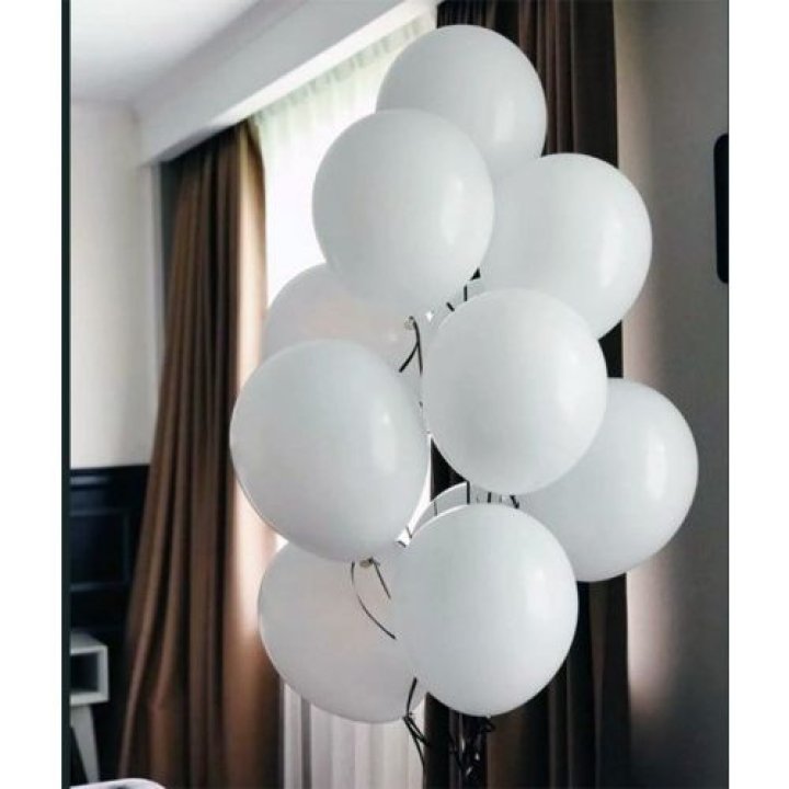 Фонтан шаров "Облако" в Костроме