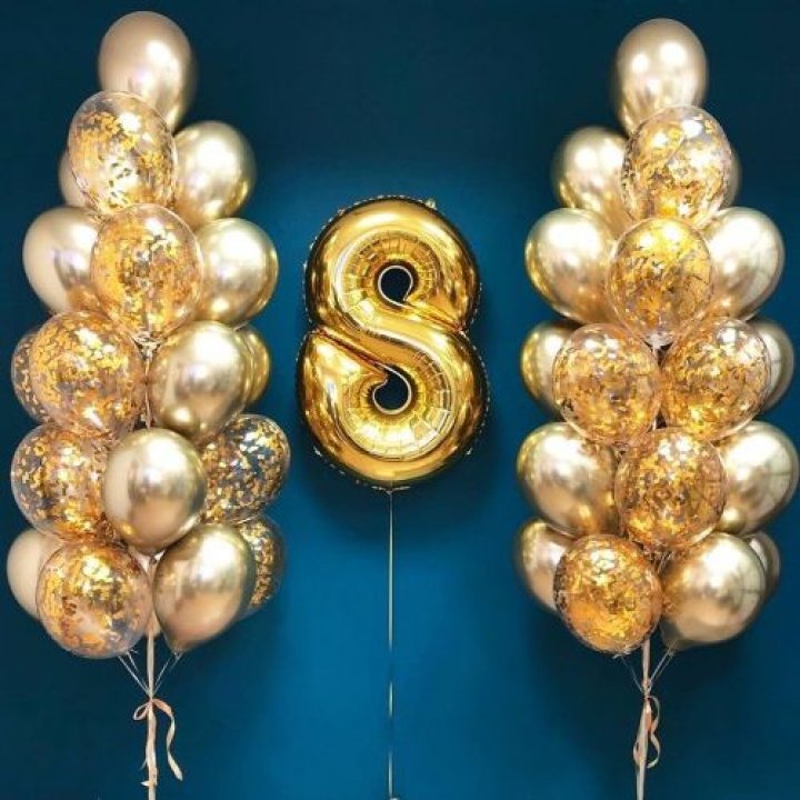 Цифра с фонтанами шаров  в Костроме