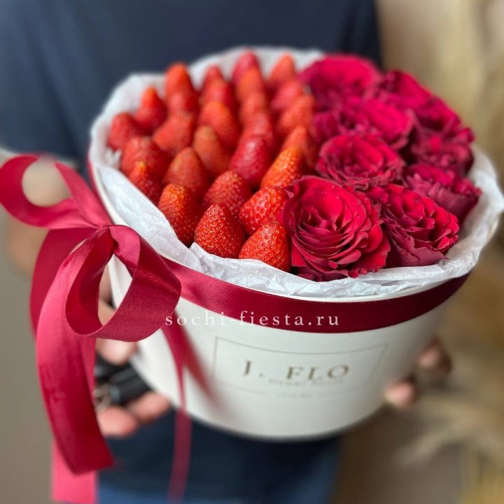 Клубничный бокс №1 в Костроме