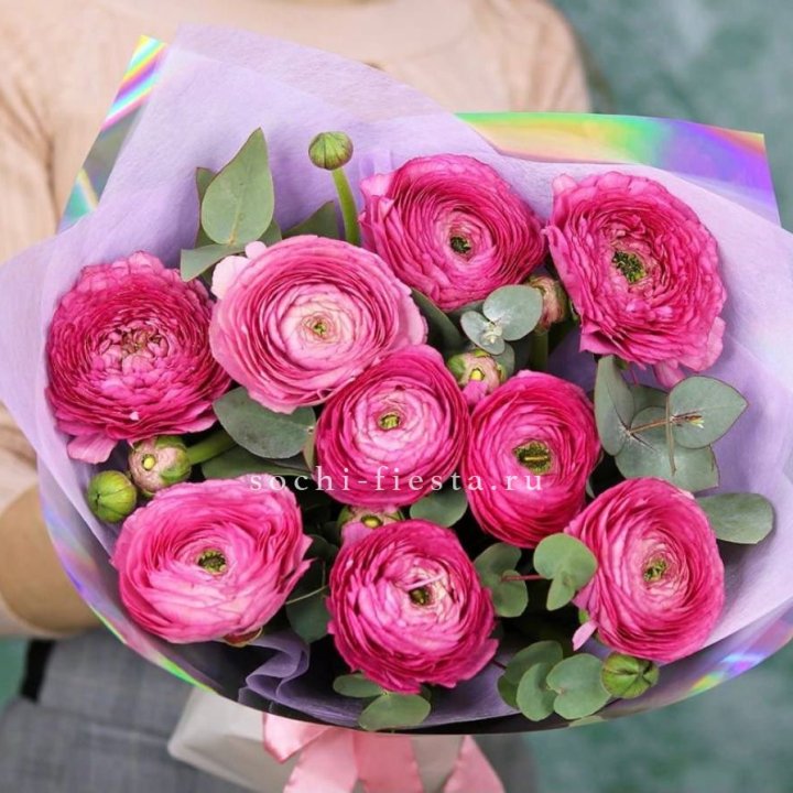 Ранункулюсы с эвкалиптом №2 в Костроме