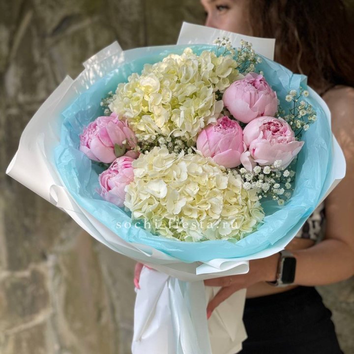 Букет с пионами "Блюсом" в Костроме