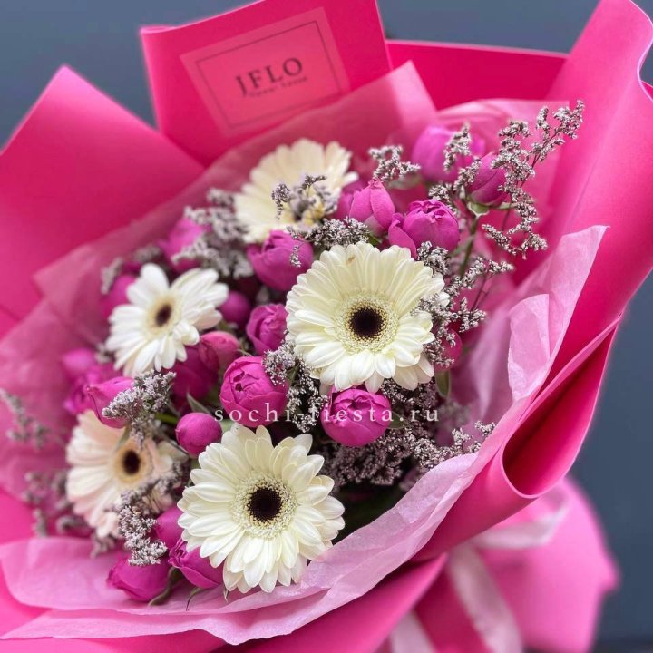 Букет гербер и мисти бабблс  в Костроме