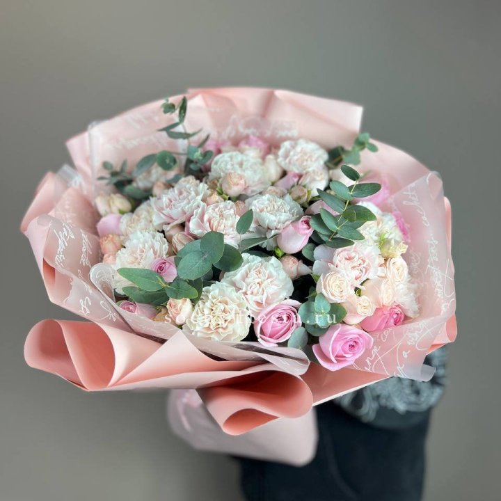  Букет  "Любовь в её глазах" в Костроме