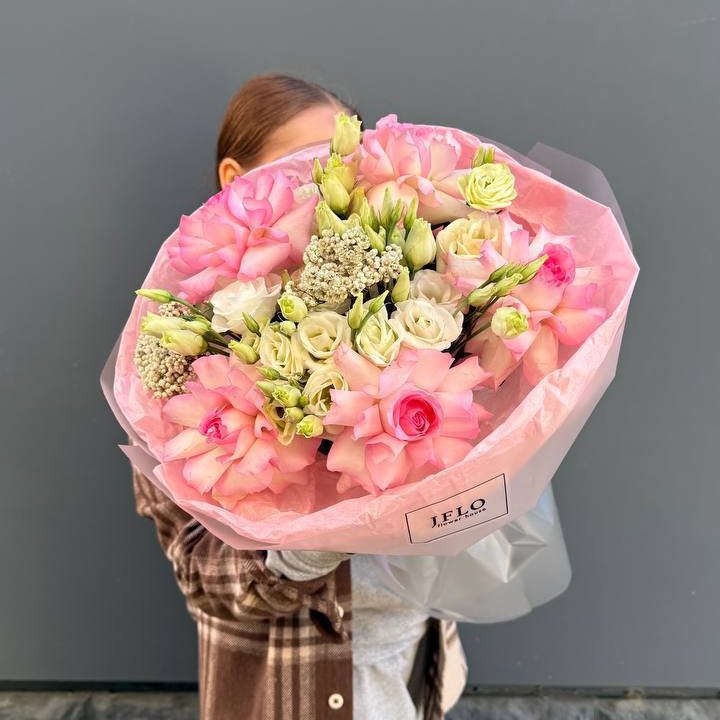 Букет "Розы с эустомой" в Костроме