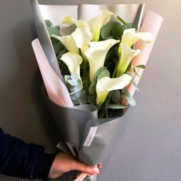 Каллы с эвкалиптом в Костроме