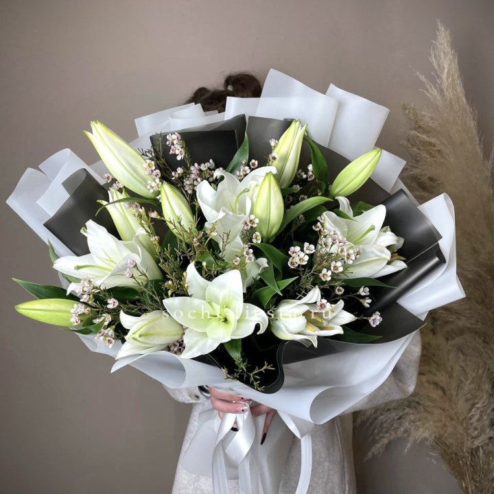 Букет лилий Снежная королева в Костроме
