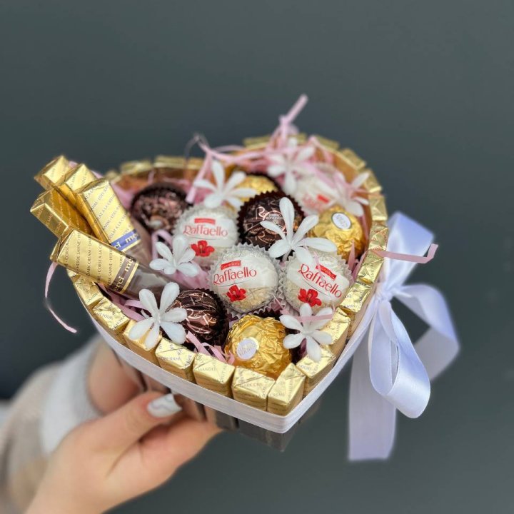 Подарочный набор шоколада в Костроме