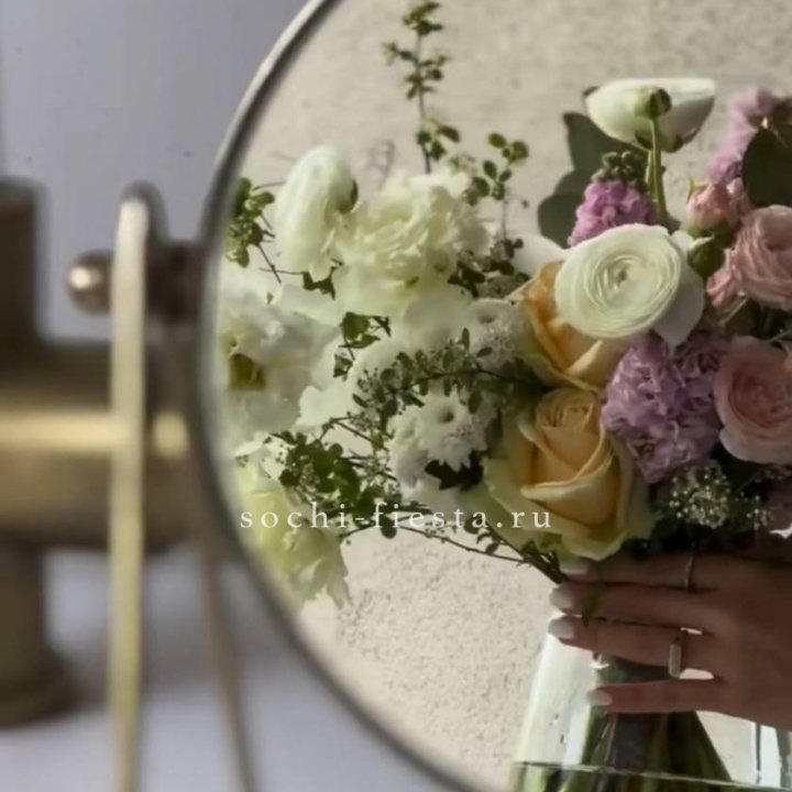 Цветочная подписка "Пакет средний" в Костроме