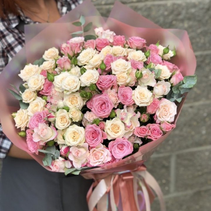 21 кустовая роза в Костроме