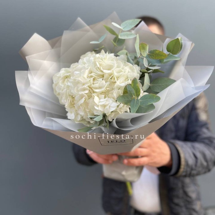 Букет  из белой гортензии в Костроме
