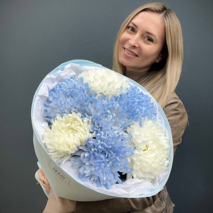 Букет из 7 хризантем  в Костроме