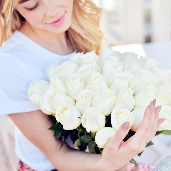 Букет высоких роз "Облака" в Костроме