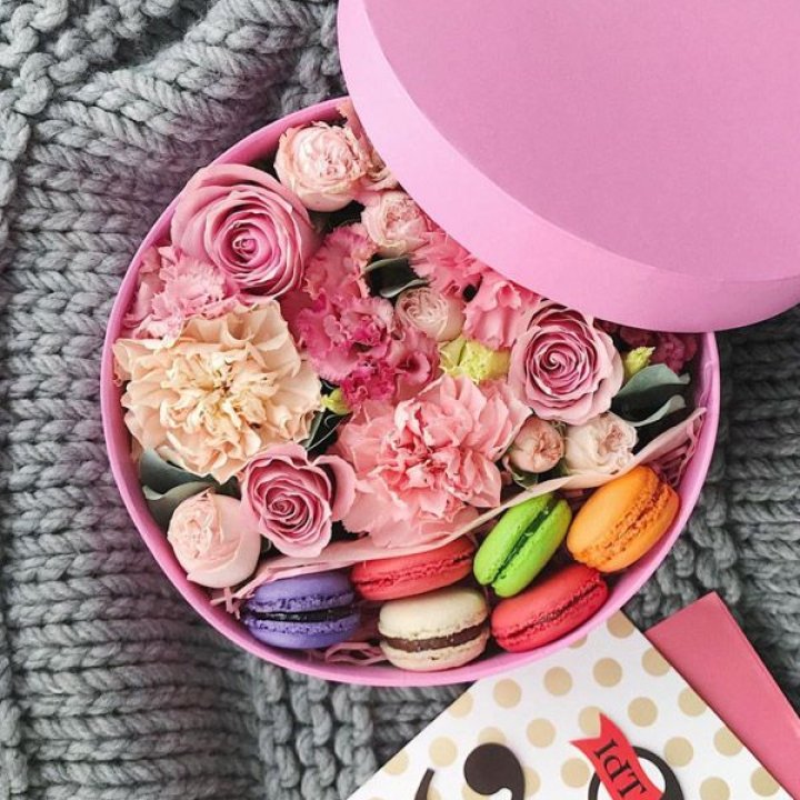 Цветочный бокс пинк в Костроме