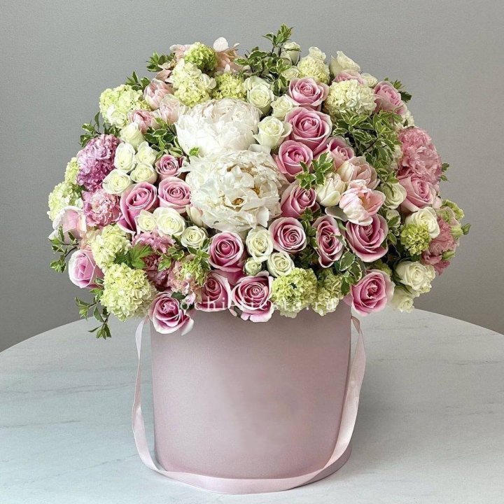 Цветочный бокс "Фантастик" в Костроме