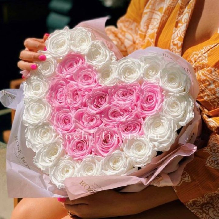 Бокс сердце с розами №2 в Костроме