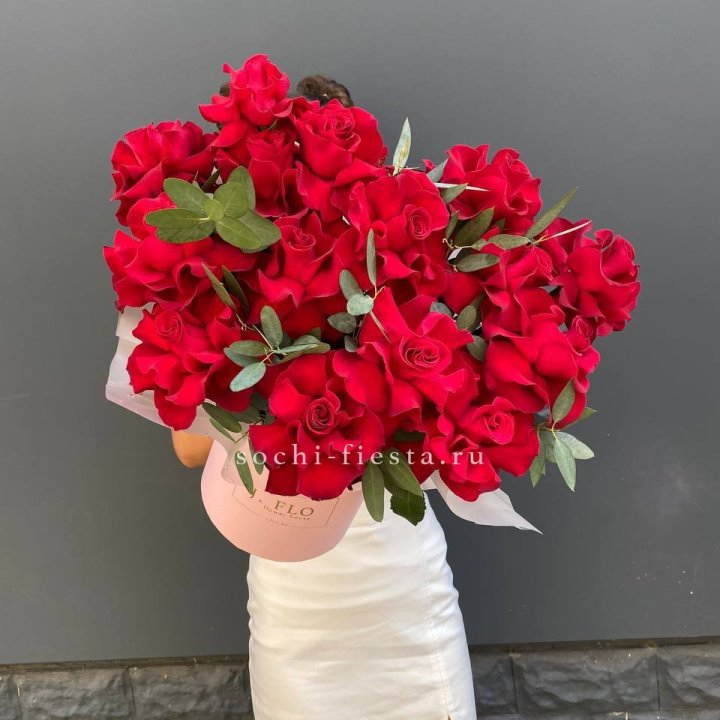 Бокс из 17 французских роз в Костроме