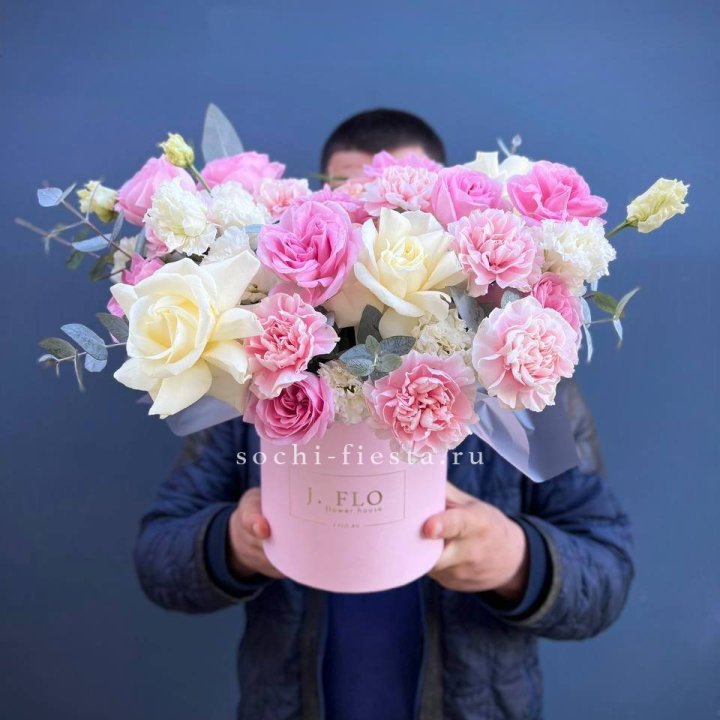 Цветочный бокс "Памела" в Костроме