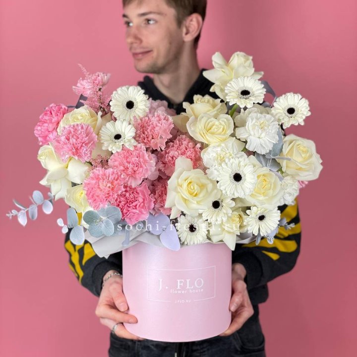 Дизайнерский бокс "Индира" в Костроме