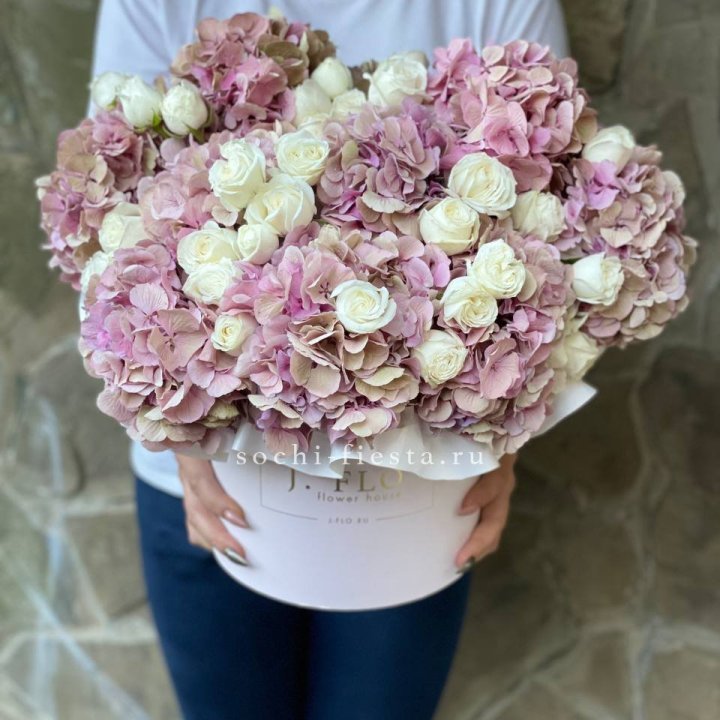 Бокс "Изобела пинк" в Костроме