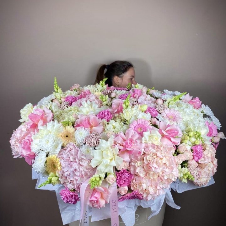 Корзина цветов «Рандеву» в Костроме