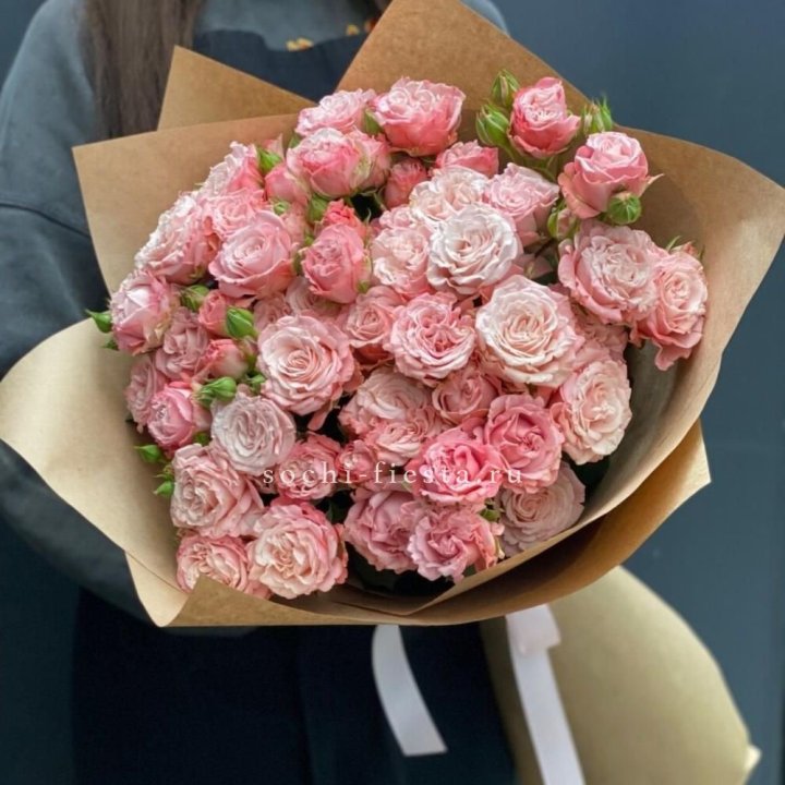 Пионовидные розы Bombastic №2 в Костроме