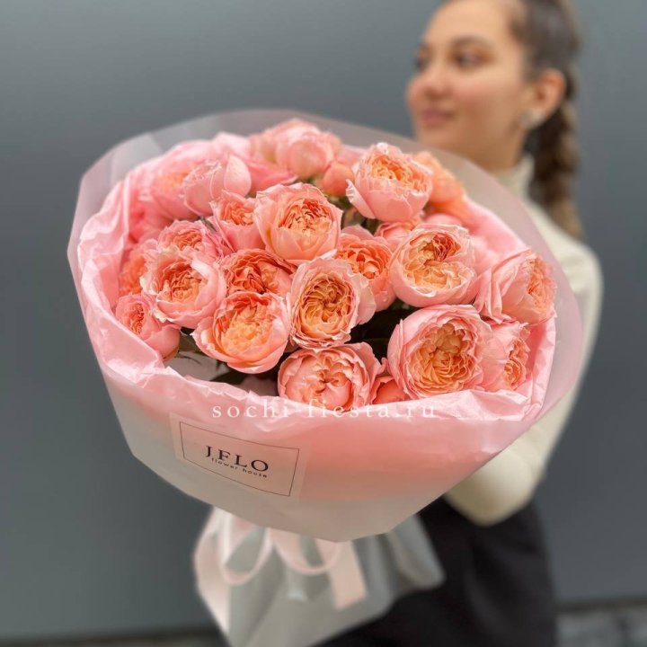 Букет из пионовидных роз Джульетта в Костроме