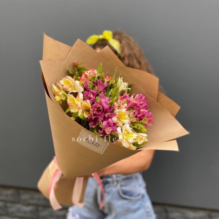 Альстромерии в крафте в Костроме