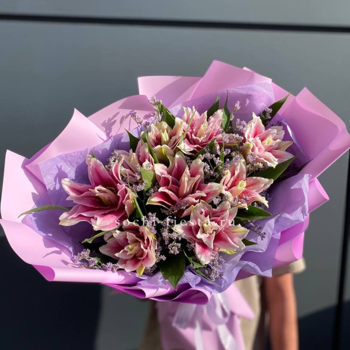 Букет пионовидных лилий №4 в Костроме