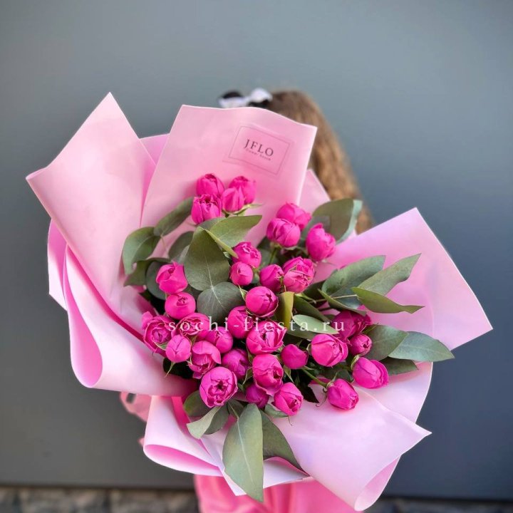 Пионовидные розы баблс в Костроме