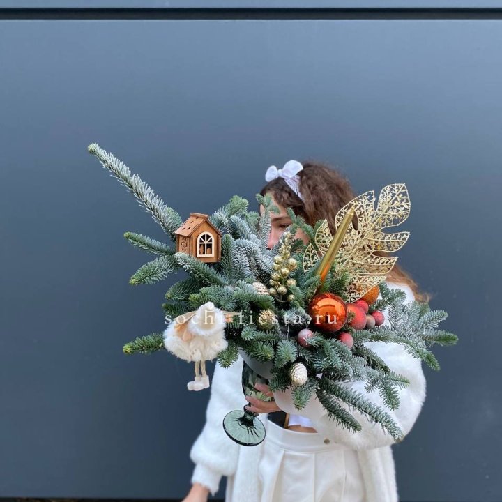 Композиция в бокале огненная  в Костроме