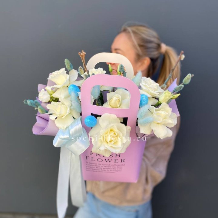 Цветочная сумочка "Пасхальная композиция" в Костроме