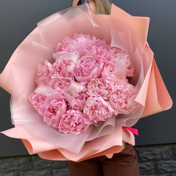 15 пионов "Монинг" в Костроме