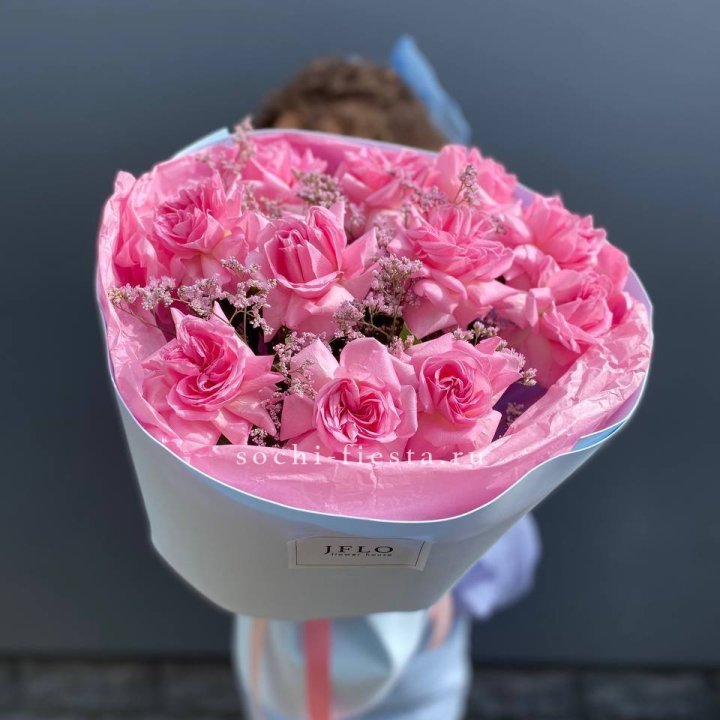 Букет французских розовых роз  в Костроме