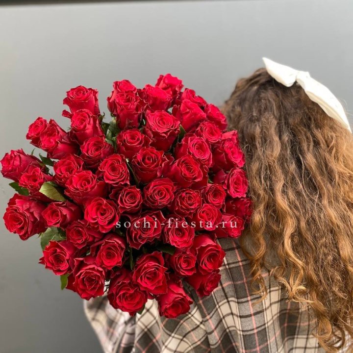 51 красная роза в Костроме