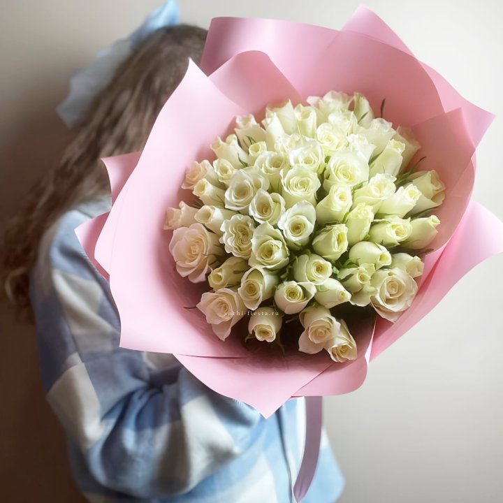Букет из 51 белой розы (Кения) в Костроме