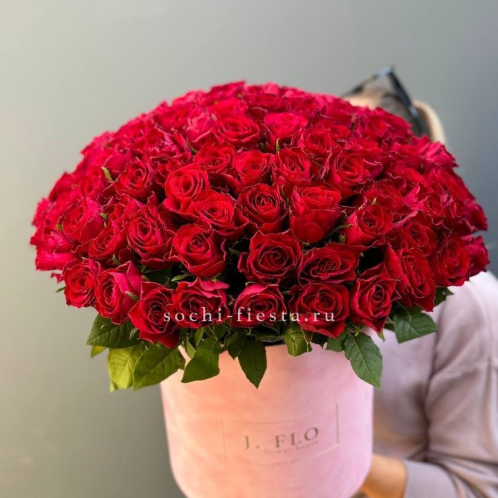 101 кенийская роза в цилиндре в Костроме