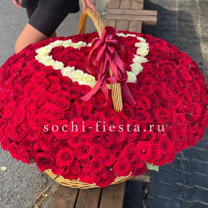 505 роз в Костроме