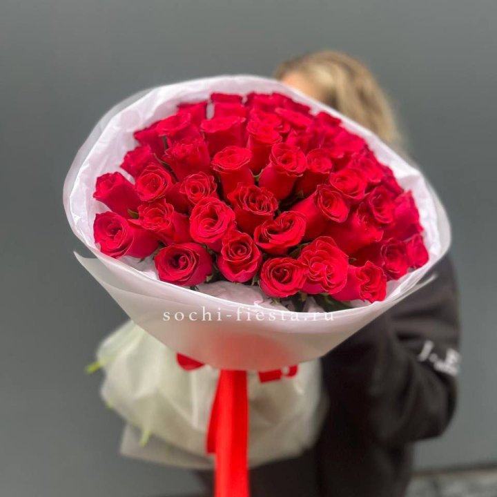 55 красных роз "Амелия" в Костроме