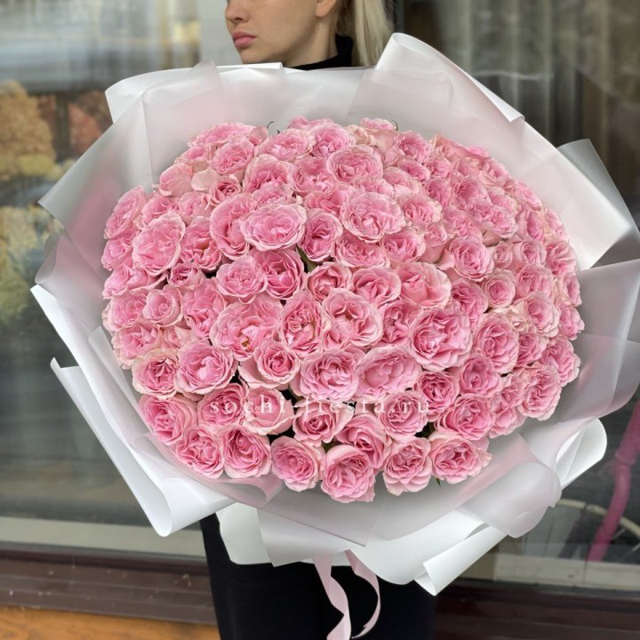 101 нежно-розовая роза в Костроме