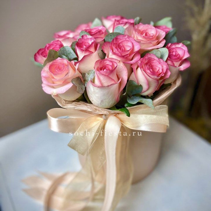 19 Роз Джумилия в коробке в Костроме