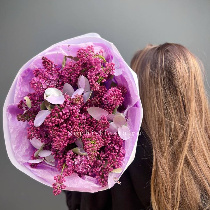 Букет сирени  в Костроме