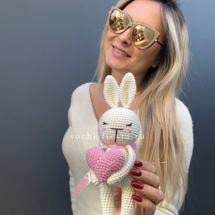 Зайка с сердцем ручной работы в Костроме