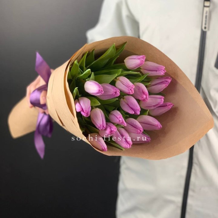 19 розовых  тюльпанов в Костроме